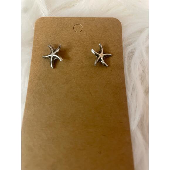 New Earrings 2 Pair Silvertone Balls Starfish - Picture 4 of 4
